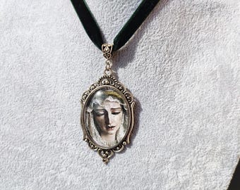 Gioielli Dark Academia, girocollo in velluto con Vergine Maria, collana estetica accademica, ciondolo artistico in stile vintage, regalo ispirato alla storia segreta