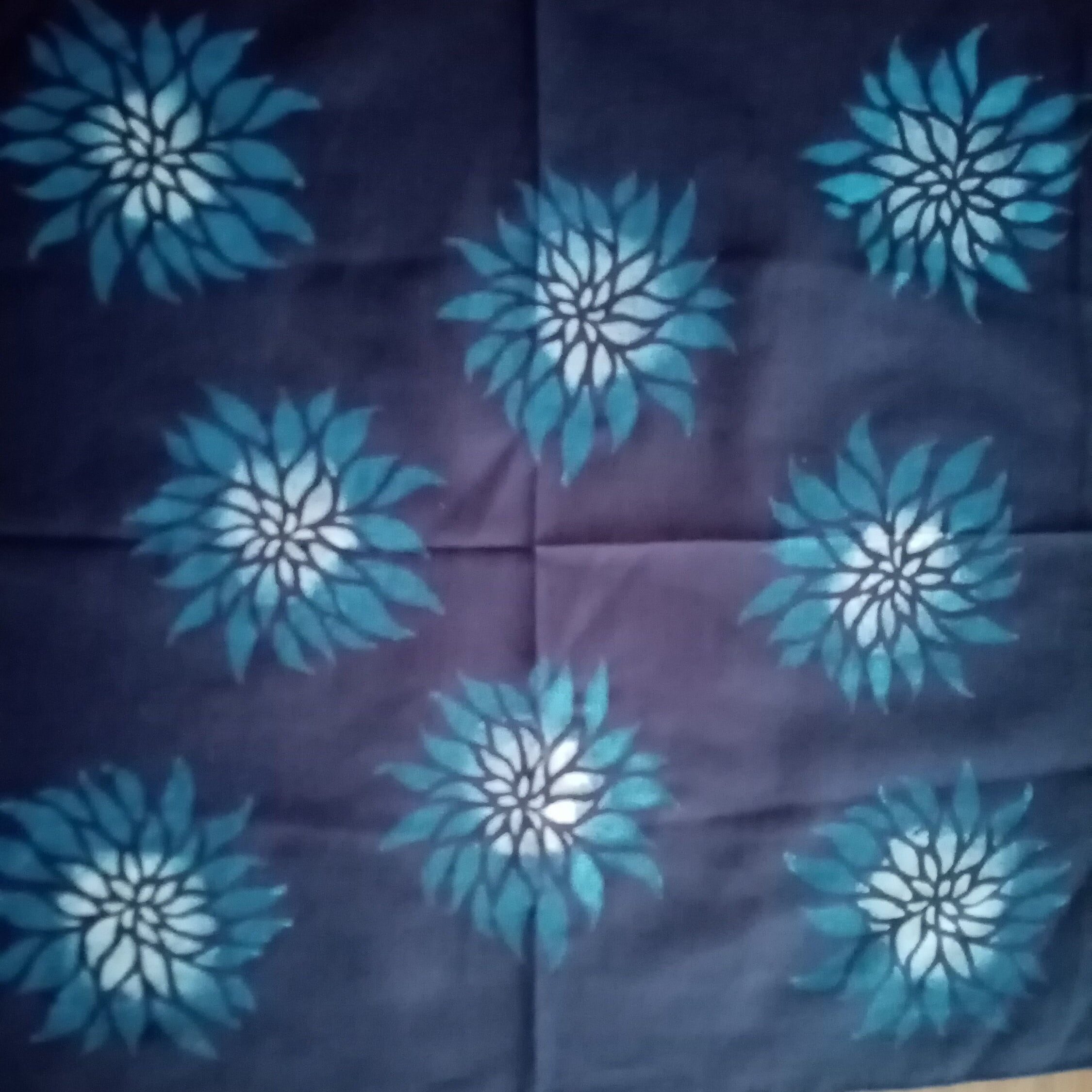 BRIGHT STAR/SILK BANDANA MOTIF SCARF NAVY