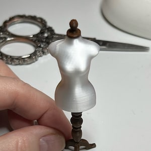 Miniature 1:12 Scale 3D Printed Dress Form Mannequin | Dollhouse Decor Sewing Room | Dressmaker Model in Matte or Gloss Silk