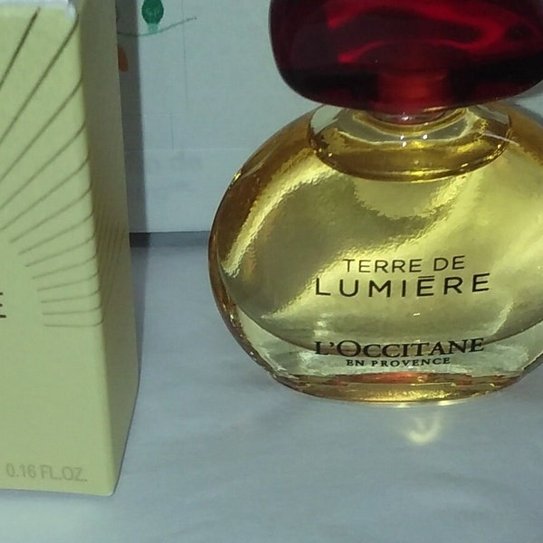 L'occitane terre de lumière edp 5 ml miniature neuve sans boîte