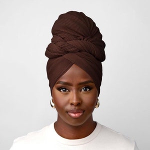 TURBRAND Pleated Headwrap Headscarf Turban in Dark Brown