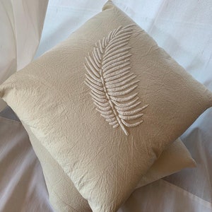 Boho Feather Pillow Cover, Boho Chic Feather Pillowcase, Zippered, Home Decor