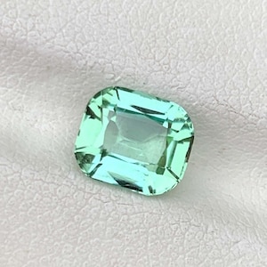 Natural Mint Green Tourmaline Gemstone For Ring Making , Cushion Cut Faceted Tourmaline Stone 1.95 CT
