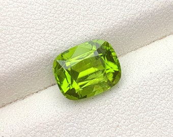 Kamień szlifowany peridot do pierścionka zaręczynowego, prawdziwy szlif poduszkowy, zielony peridot, kamień szlachetny na sierpień, 3,30 Cts
