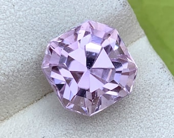 Zartrosa Kunzit Edelstein: 5.75 ct Asscher Cut, Oktober Geburtsstein