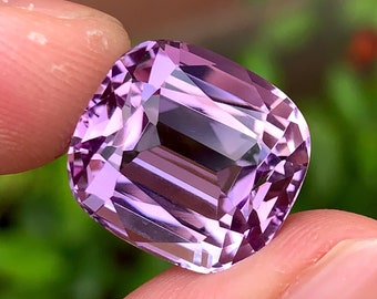 Natural Lilac Purple Amethyst Gemstone For Ring Making , Cushion Cut Amethyst Gemstone For Jewelry - 18.30 CT