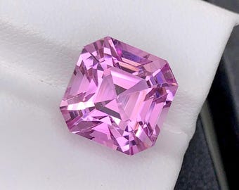 Kunzit Edelstein, Asscher Cut 14.60 ct, Oktober Geburtsstein