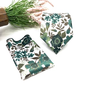 Green Slim Necktie: Jungle, Sage, Emerald - Ecru Background