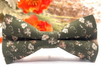 Hunter Green Bow tie, Wedding bow tie, Groom bow tie, Ring bearer, Bow Tie for men, baby, boy, kids.