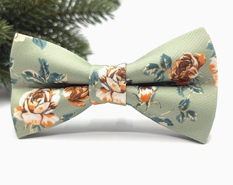 Dusty Sage Green Bow tie, Rust Floral Bow tie, Wedding bow tie, Groom bow tie, Ring bearer, Bow Tie for men, boy, Matched Pocket square