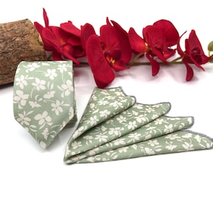 Sage Green Floral Necktie: Slim Wedding Tie, Groomsmen Gift