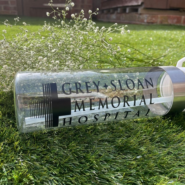 Grey + Sloan Memorial Hospital Drinks Bottle. Greys Anatomy