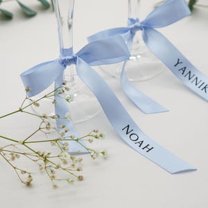 Cintas de raso personalizadas - Cinta de 19 mm en azul claro pastel - Etiqueta con nombre para tarjeta de lugar - Regalo para invitados a eventos de boda