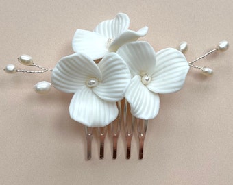 Porcelain Flower and Peal Hair Comb