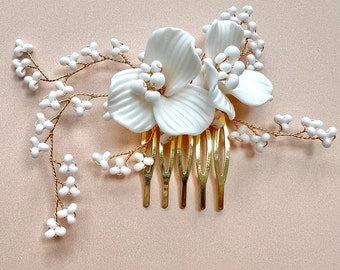 Porcelain Flower and Bead Hair Comb