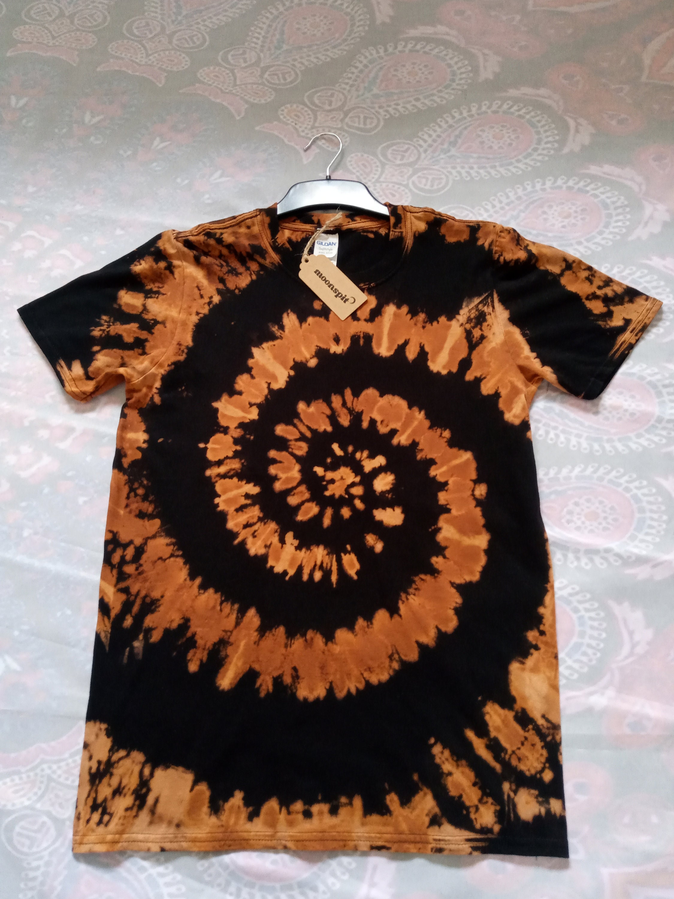 reverse tie dye t shirt