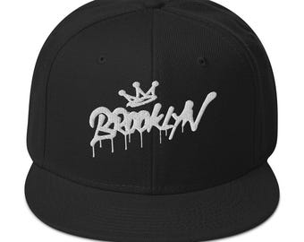 Boné Snapback com Grafite do Brooklyn