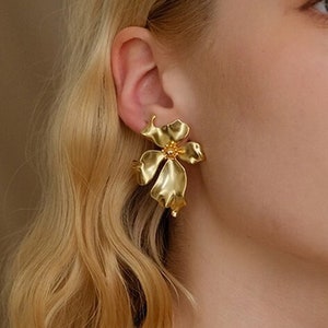 Big Statement 18K Gold Plated Flower Stud Earrings • Gold Floral Bridal Earrings • Jumbo Flower Sterling Silver Artsy Wedding Earrings