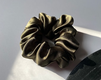 Real Silk Scrunchie in Forest