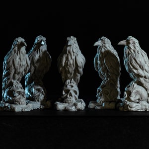 Set of Omens - 5 resin figurines - Crow on monster skull - Hand Sculpted