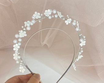 Pearl Flower Wedding Halo Headband: Bridal Tiara Crown