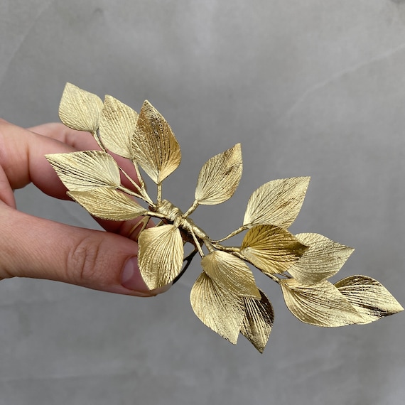Gold Leaf Wedding Hair Comb: Bridal Headpiece, Handmade (5.5 inch)
