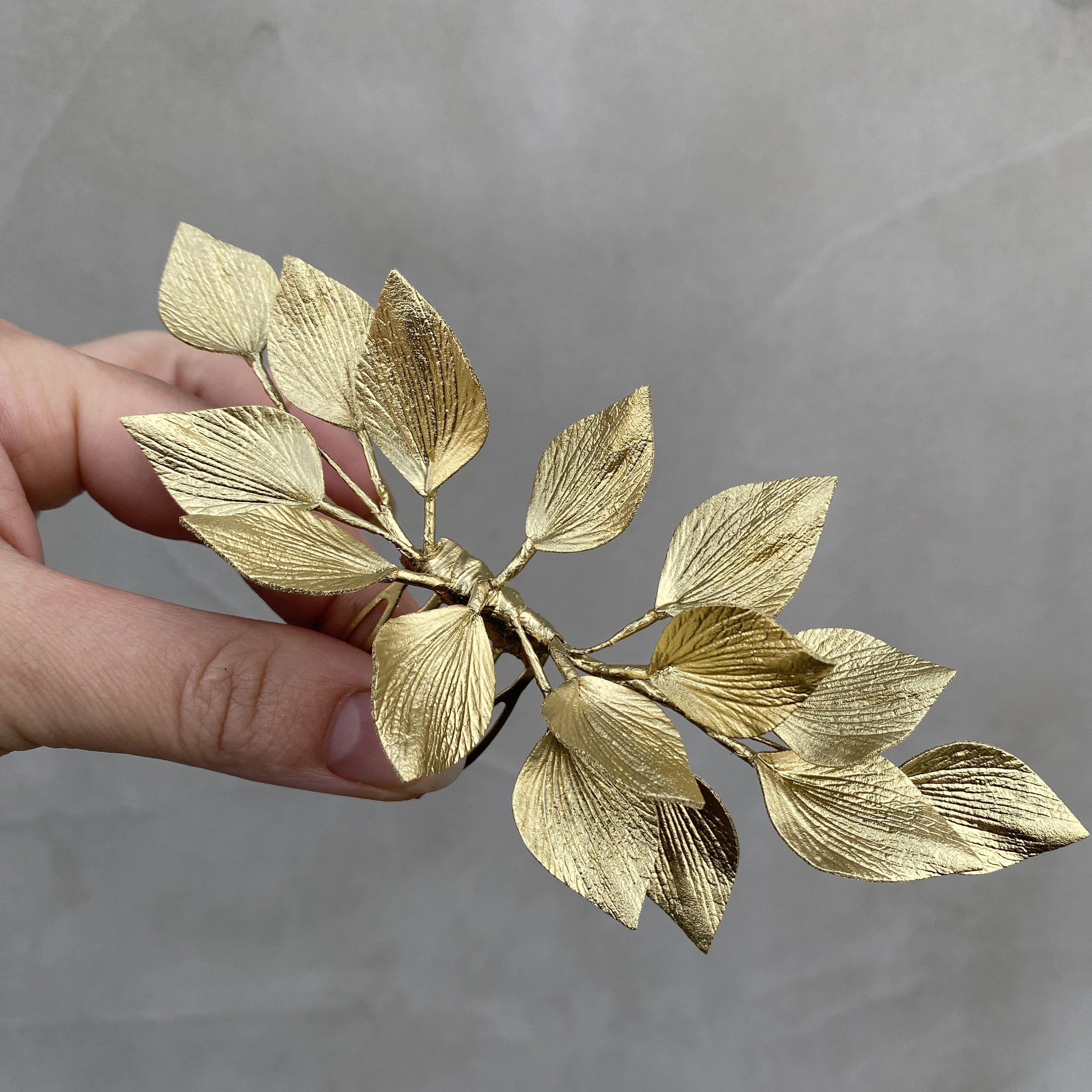 Gold Leaf Wedding Hair Comb: Bridal Headpiece, Handmade (5.5 inch)