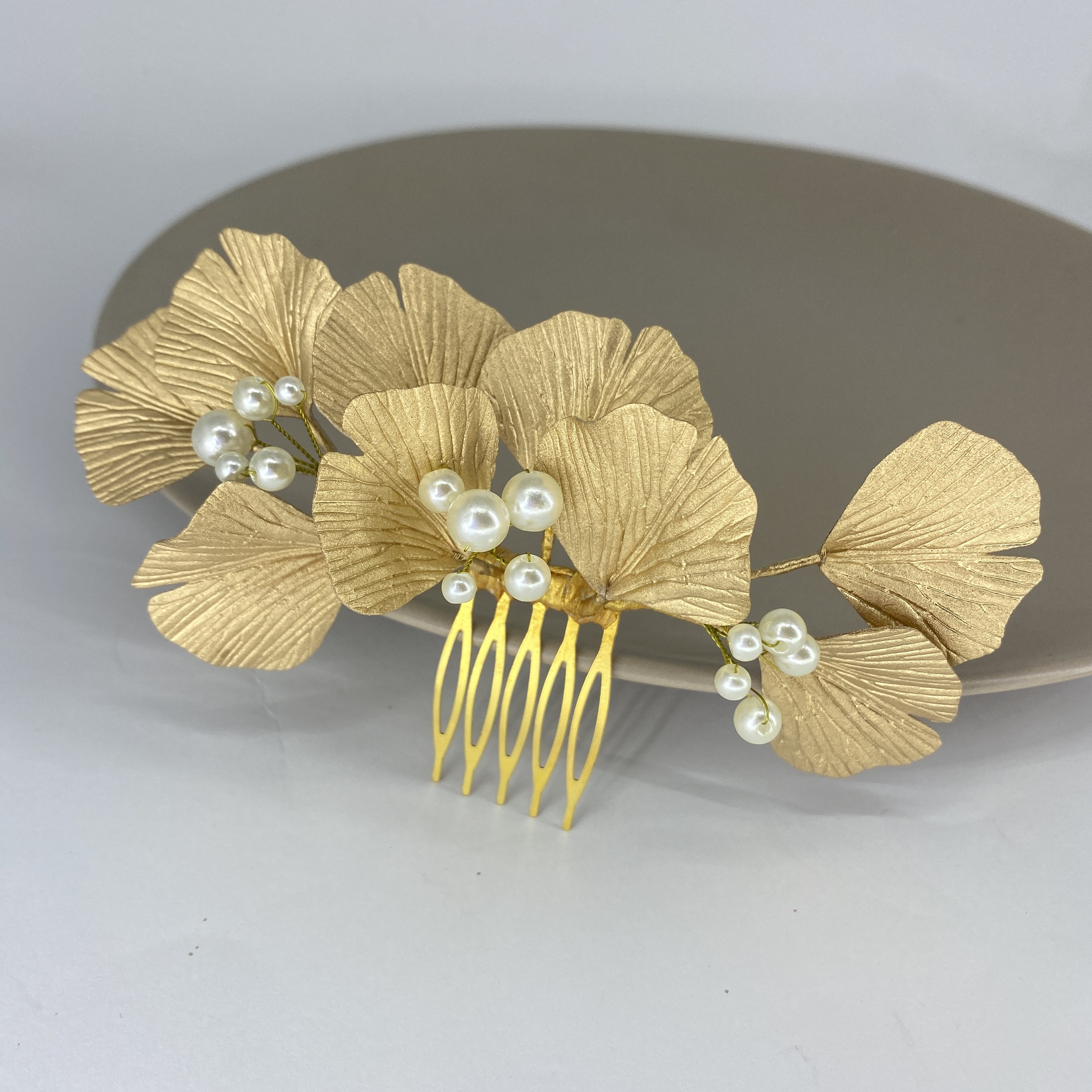 Gold Gingko Leaf Bridal Hair Comb: Handmade Wedding Headpiece