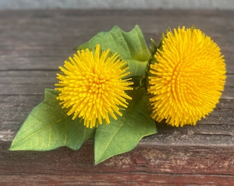 Pinza para el pelo de diente de león hecha a mano: pasador de flor amarilla realista