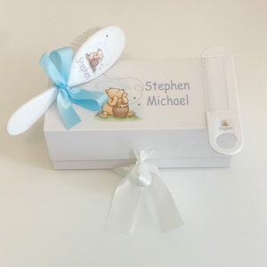 Personalized Baby Gift, Personalized Baby Gift Girl, Personalized Baby Gift Boy, Winnie the Pooh Gift, Brush & Comb Set, Winnie baby gift.
