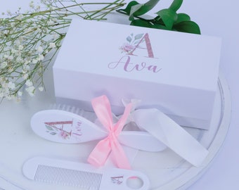 Personalisiertes Babygeschenk, personalisierte Babybürste und Kamm-Set, personalisiertes Babymädchen Geschenk, Babypartygeschenk, neues Babygeschenk für Mädchen.