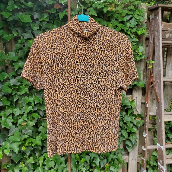 Y2k/90s Leopard Print Mock Turtleneck 
