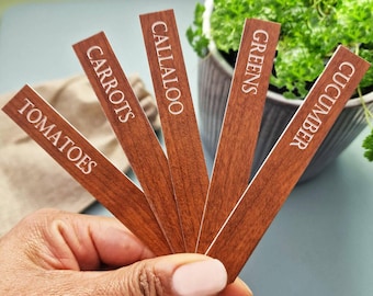 Personalised Set Of Vegetable Garden Markers, Gift for gardening lover, garden plant labels for gardening enthusiast, allotment plant signs