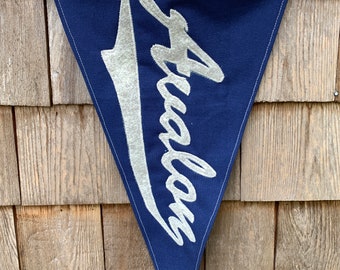 Avalon Vintage town pennant - Hand sewn