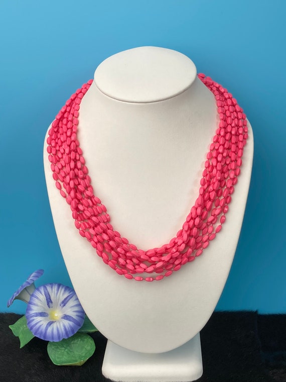 Vintage plastic pink necklace, Featherlite necklac