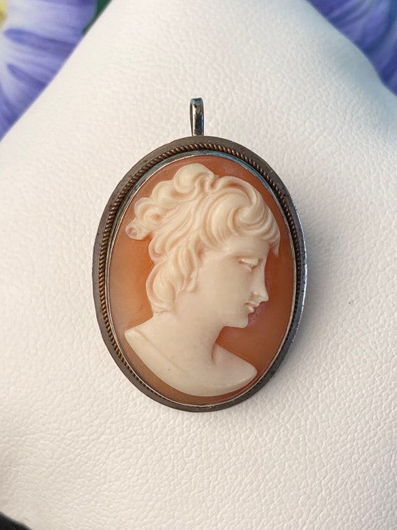 Cameo pendant, vintage cameo, cameo brooch, silver