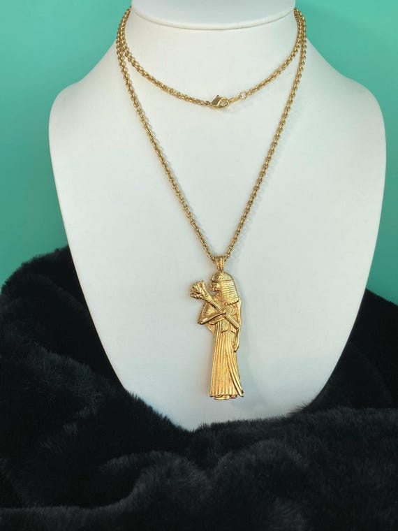 Avon Egyptian Queen Pendant Necklace; 1970s Avon