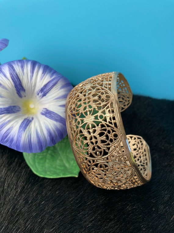 Beautiful DGS Turkey Filigree Flower Cuff Bracelet - Sterling Silver 9 –  Vintage Jewelry Affair