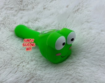 Pipe de grenouille, Pipe en silicone, Pipe incassable, Pipe, Pipe en silicone, Grenouille, Pipe avec bol en verre, Pipe mignonne, Pipe à visage de grenouille, Pipe animale