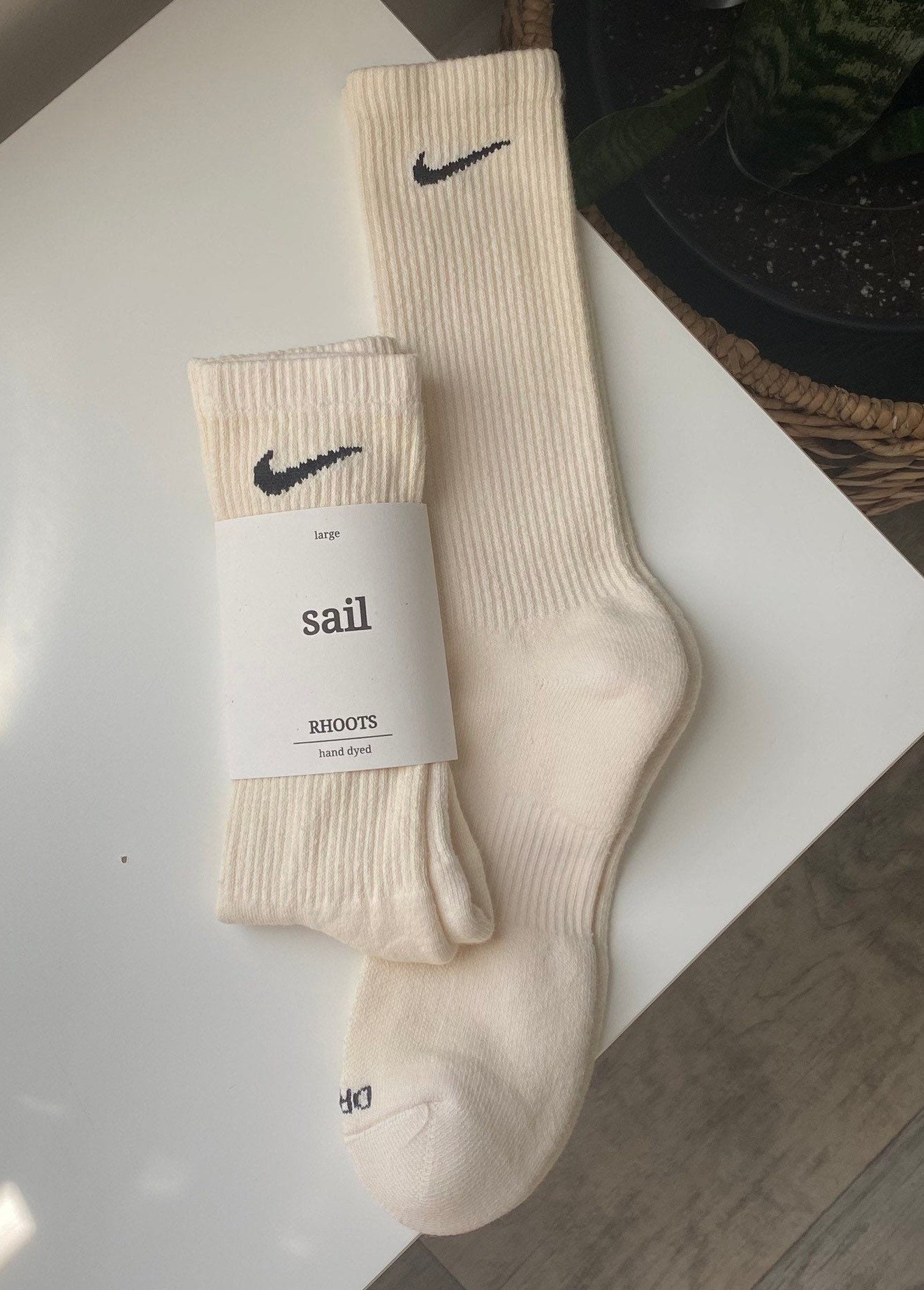 womens nike neutral socks
