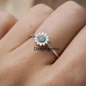 Sterling Silver Sunflower Ring, Flower Ring, Boho Ring, Hippie Ring, Floral Ring, Wildflower Ring, Ring for Women, Flower Jewelry