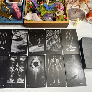 Le Tarot Noir | Lecture enregistrée de 5 minutes | Aperçu intuitif sur toute question ou sujet