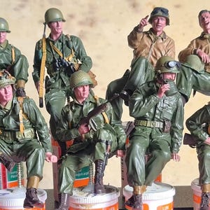 USA Resin Soldiers Military 10 Figures Miniature Model Kit Scale 1-16