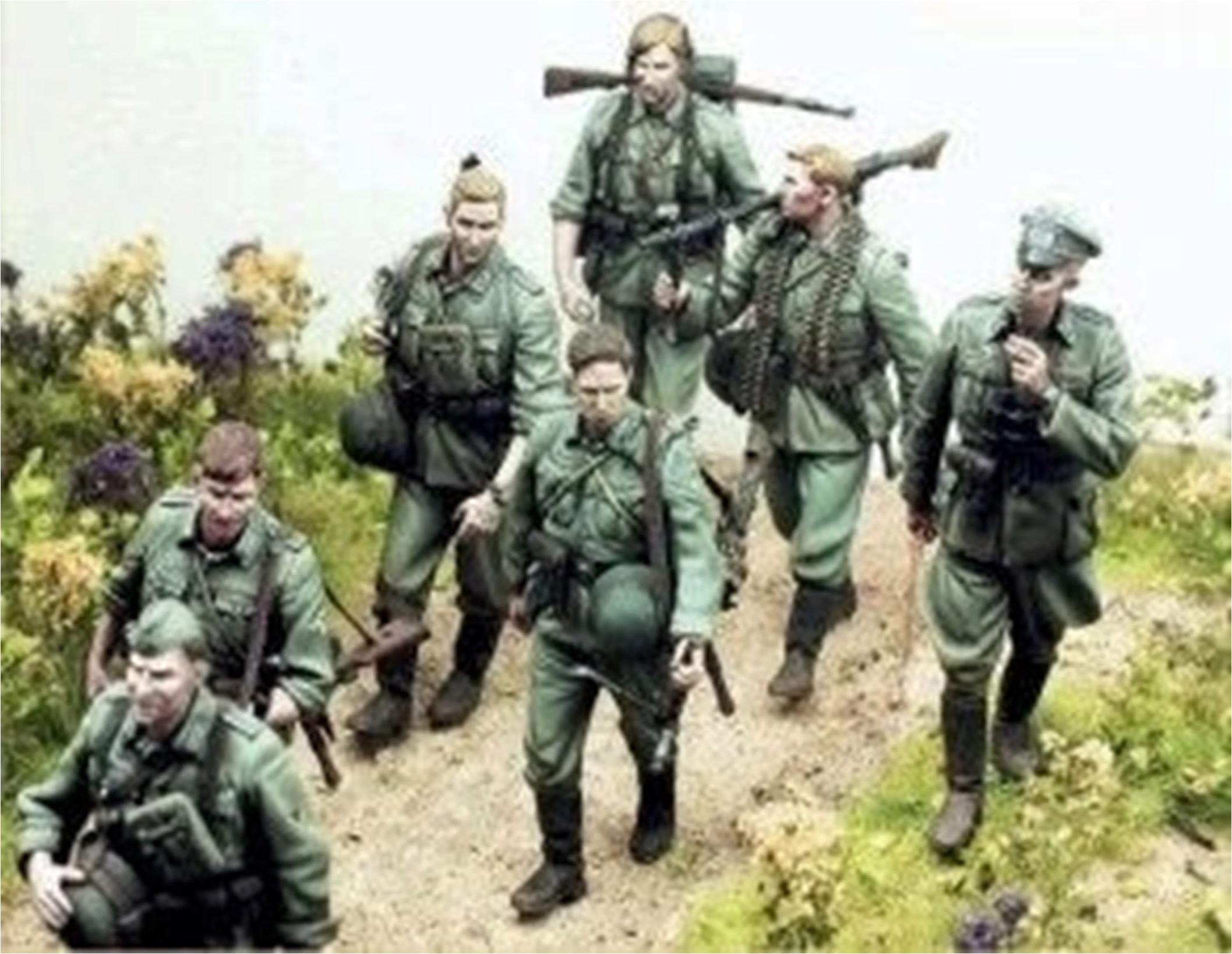 Kit Figurines Soldats Allemands WWII 1/35 - 8 Pièces En Résine à Peindre Et Assembler, Maquettisme Historique
