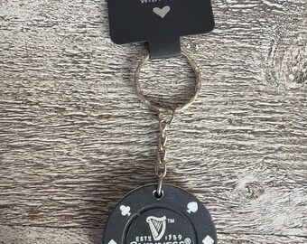 Guinness Genuine Poker Chip Keyring Dad Gift Drinker home bar