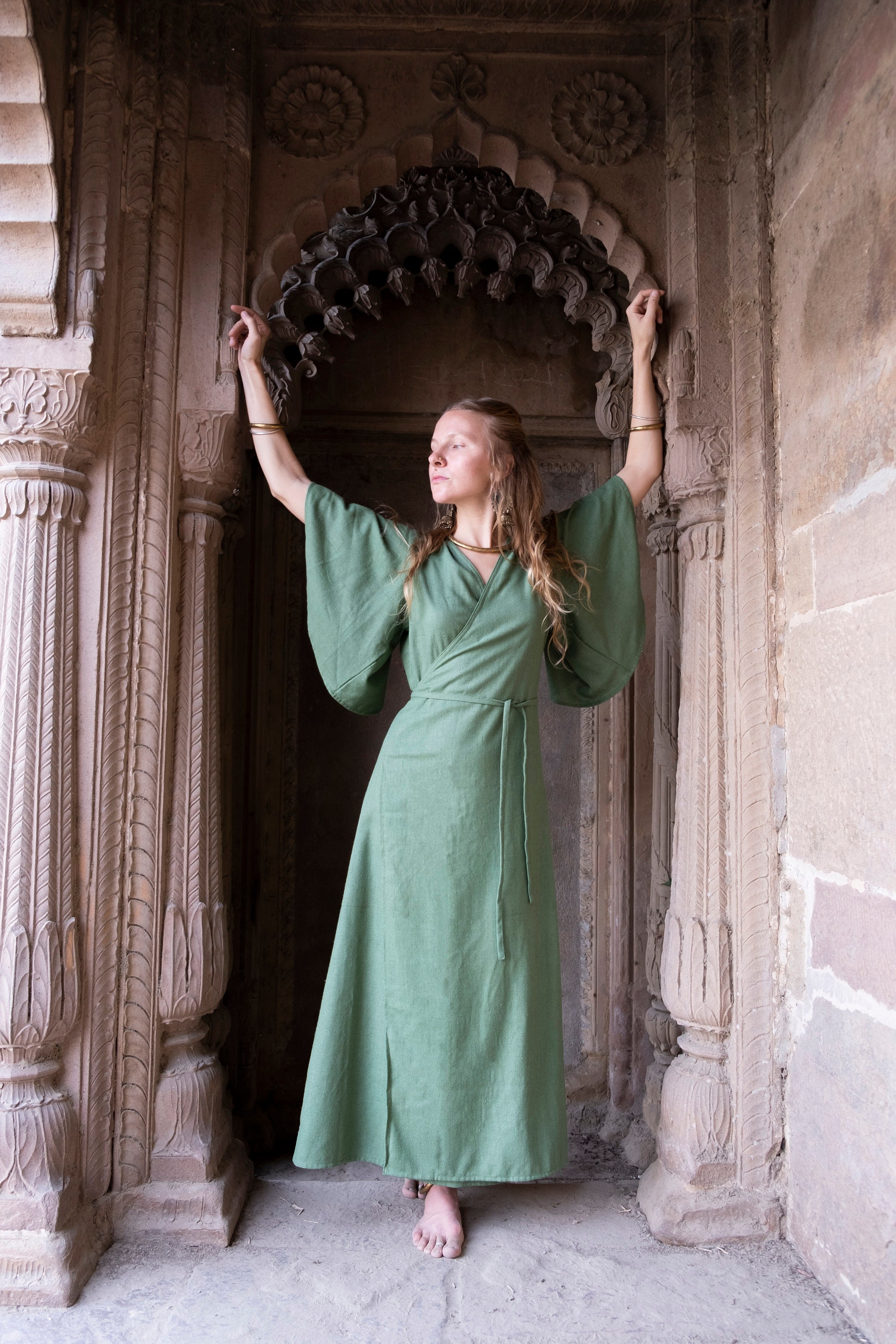 green emerald velvet dress Green Raw Silk outfit with dupatta (3pc) – Mydrobe