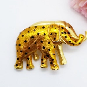 Elephant Couple Pendant Brooch in Gold Tone Metal, Vintage 1980s