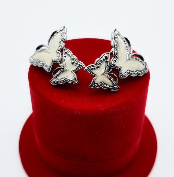 AVON Whispering Wings Butterfly Clip on Earrings … - image 1