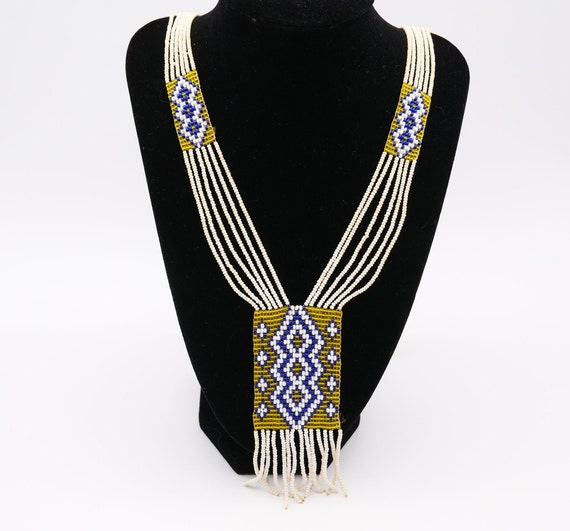 Collier Vintage Torsadé - Perles De Rocaille En Verre Blanc Nacré Et Bleu - Bon état D'usage