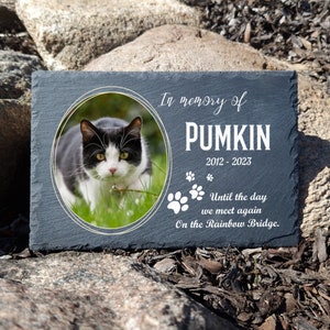 Personalised Photo Pet Loss Natural Dark Gray Memorial Stone Plaque Cat Grave Marker Dog Gravestone in size 20x30cm, 20x20cm, Heart 25x25cm